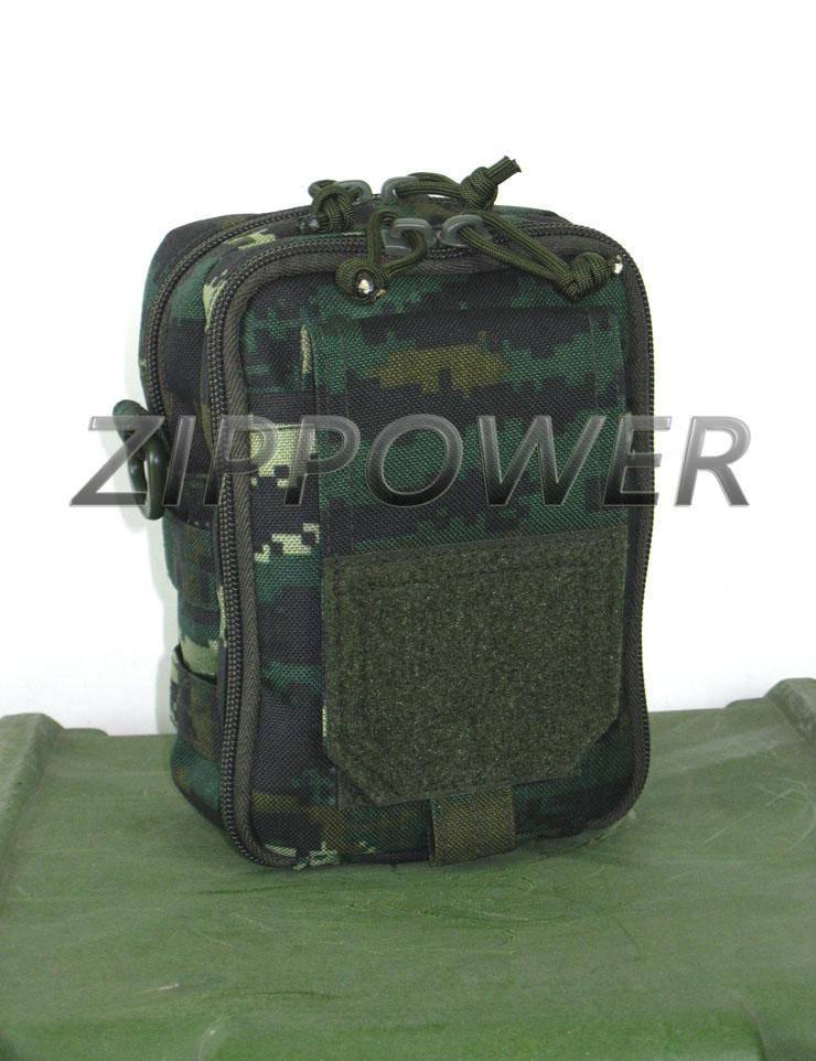 （ √ ）( 88 )  改进型  中号 勤务腰包