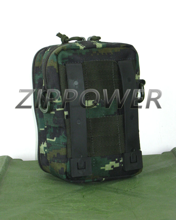 （ √ ）( 88 )  改进型  中号 勤务腰包