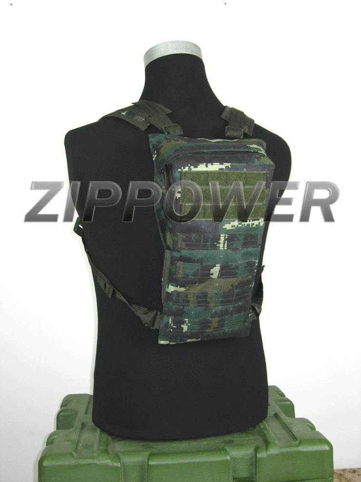 ( X )小型 2L 水袋包